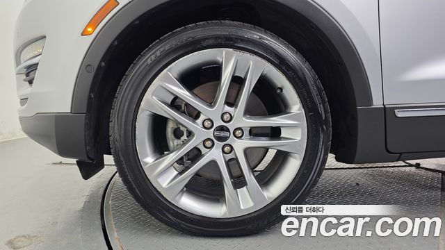 Lincoln MKC 2017 — photo 5