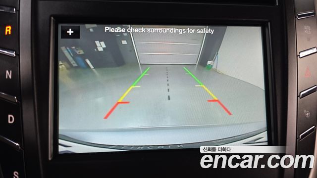 Lincoln MKC 2017 — photo 15