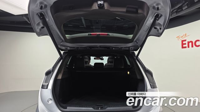 Lincoln MKC 2017 — photo 20