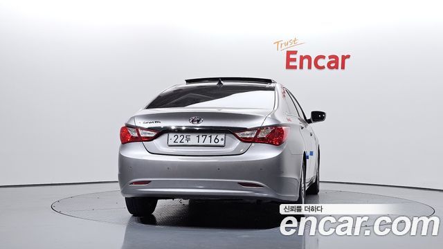 Hyundai Sonata 2012 — photo 4