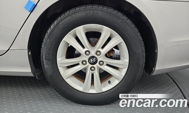Hyundai Sonata 2012 — photo 7