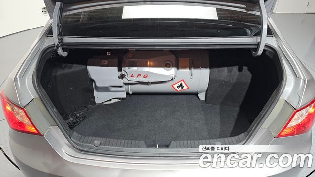 Hyundai Sonata 2012 — photo 30