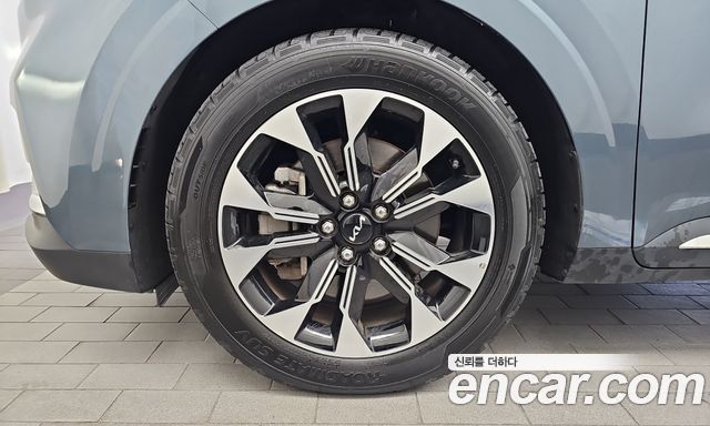 Kia Canival 2022 — photo 5