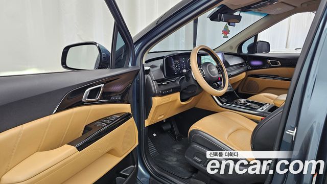 Kia Canival 2022 — photo 13
