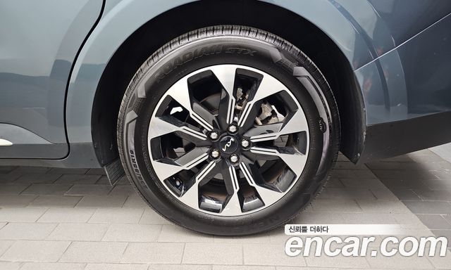Kia Canival 2022 — photo 7