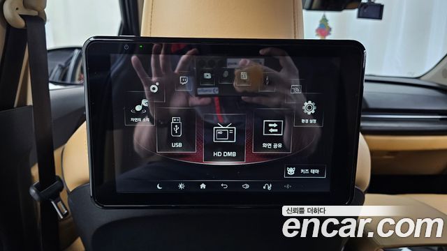 Kia Canival 2022 — photo 32
