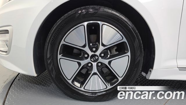 Kia K5 2014 — photo 5