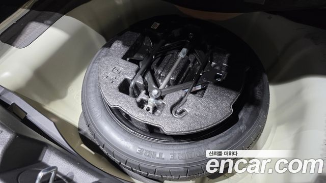 Kia K5 2014 — photo 18