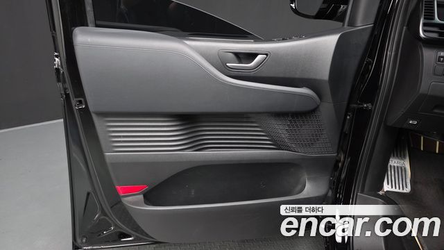 Hyundai Staria 2026 — photo 14