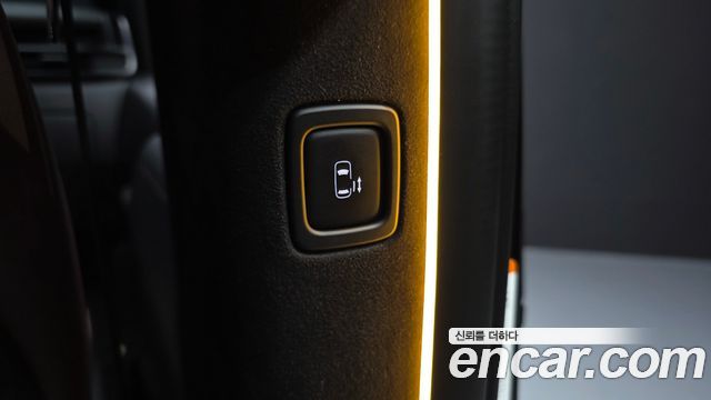 Hyundai Staria 2026 — photo 28