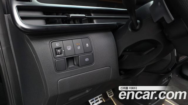 Hyundai Staria 2026 — photo 29