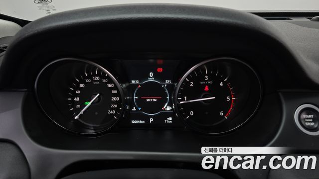 Land Rover Discovery Sport 2019 — photo 8