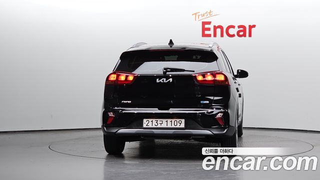Kia Niro 2022 — photo 4