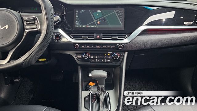 Kia Niro 2022 — photo 13