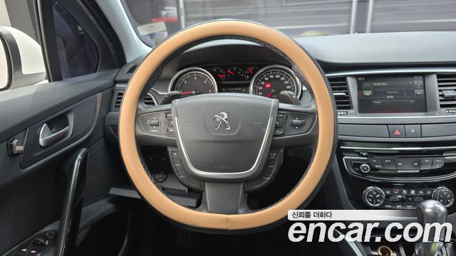 Peugeot 508 2017 — photo 13