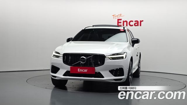 Volvo XC60 2021 — photo 3