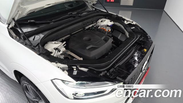 Volvo XC60 2021 — photo 6