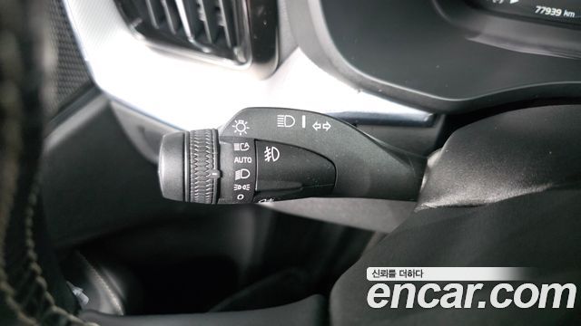 Volvo XC60 2021 — photo 32