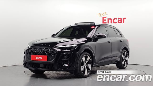 Audi Q5 2025 — photo 1