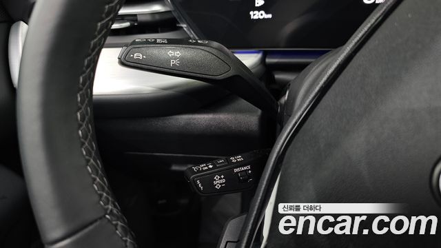 Audi Q5 2025 — photo 24
