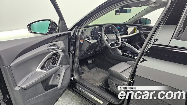 Audi Q5 2025 — photo 16