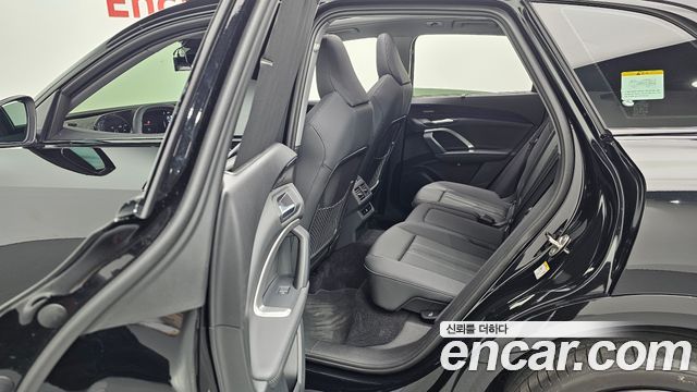 Audi Q5 2025 — photo 30