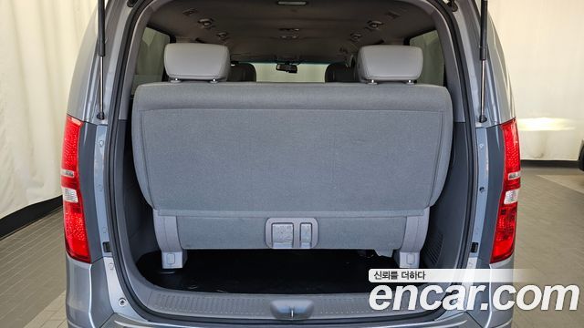 Hyundai Starex 2019 — photo 22