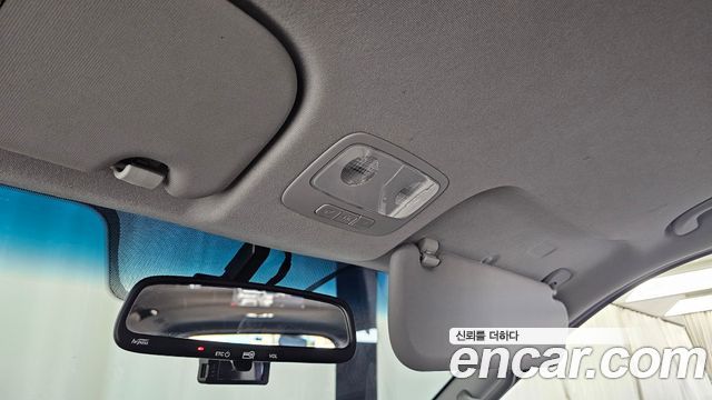 Hyundai Starex 2019 — photo 26