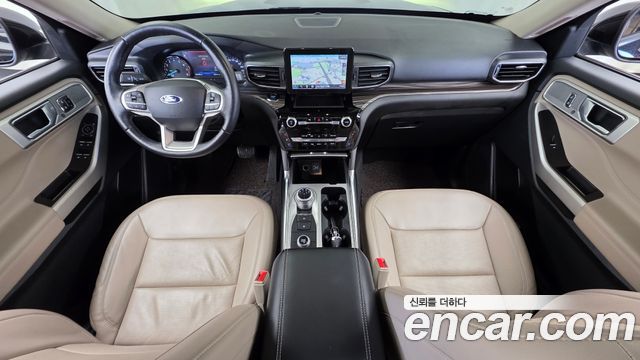 Ford Explorer 2022 — photo 7