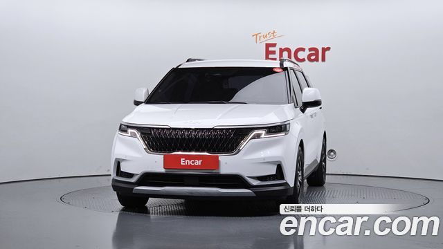 Kia Canival 2022 — photo 3