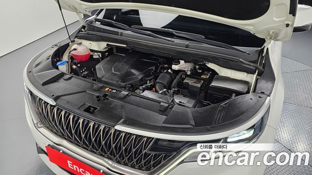 Kia Canival 2022 — photo 6