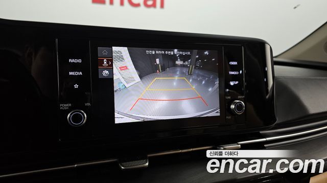 Kia Canival 2022 — photo 15