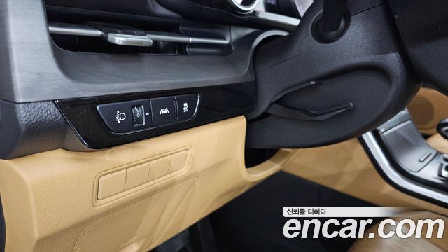 Kia Canival 2022 — photo 17