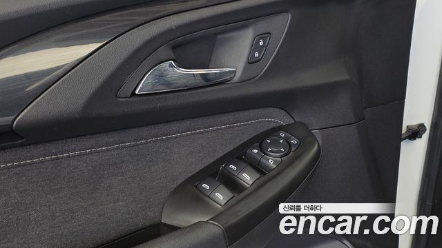 Chevrolet Korea Trailblazer 2022 — photo 28
