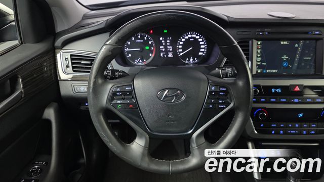 Hyundai Sonata 2015 — photo 14