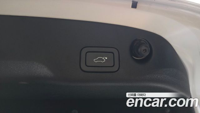 Jaguar XJ 2013 — photo 19