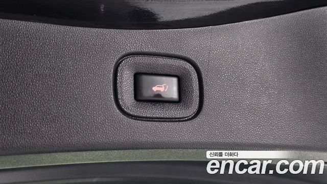 Renault Korea QM6 2024 — photo 28