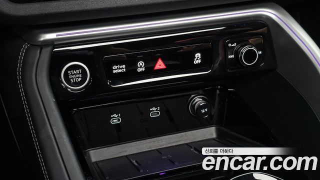 Audi Q5 2025 — photo 26