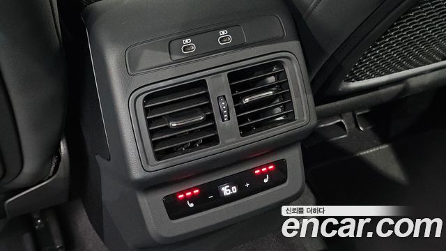 Audi Q5 2025 — photo 27
