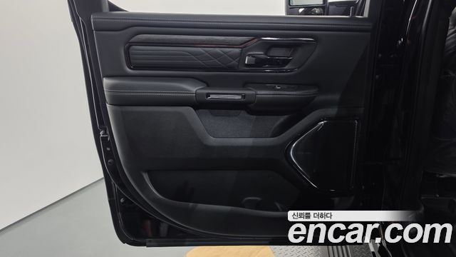 Dodge Ram Pick Up 2026 — photo 15