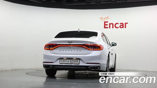 Hyundai Grandeur 2019 — photo 4