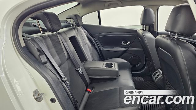 Renault Korea SM3 2015 — photo 12