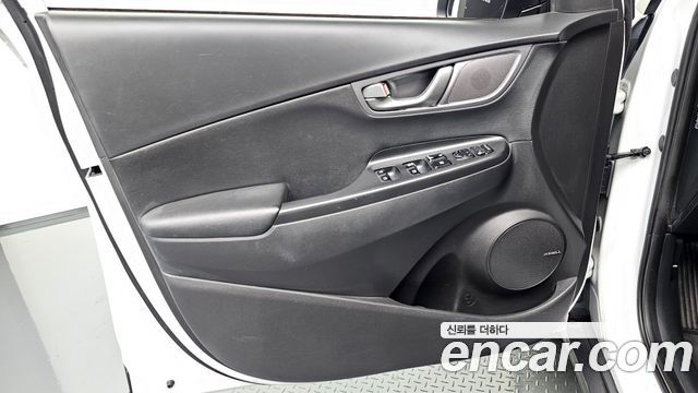 Hyundai Kona 2020 — photo 14
