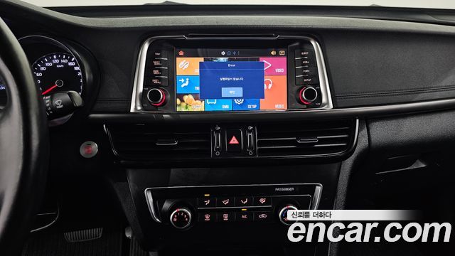 Kia K5 2018 — photo 18