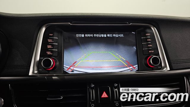 Kia K5 2018 — photo 20
