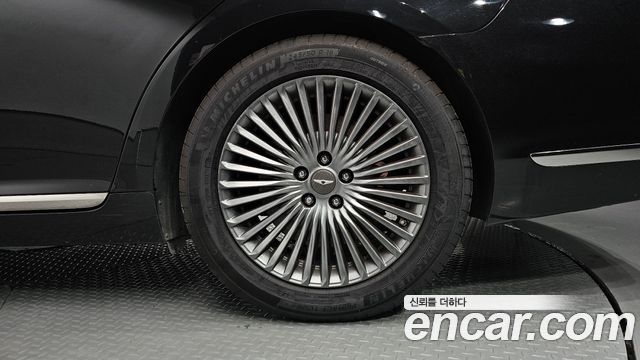 Genesis G90 2019 — photo 7