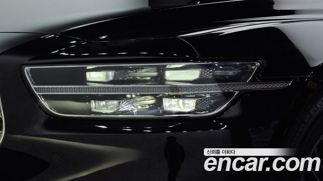 Genesis G90 2019 — photo 8