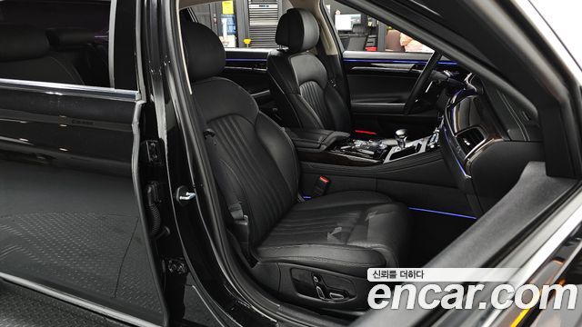 Genesis G90 2019 — photo 16