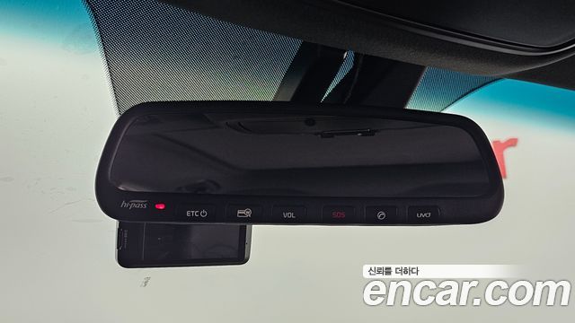 Kia K5 2018 — photo 18
