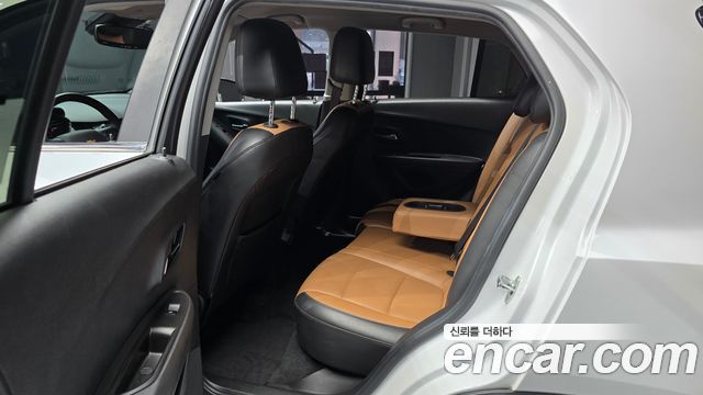 Chevrolet Korea Trax 2018 — photo 12